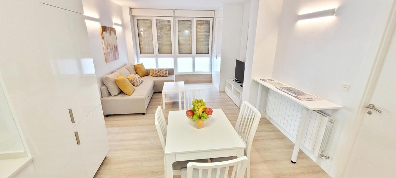 Cozy White Home In Getxo Eksteriør bilde